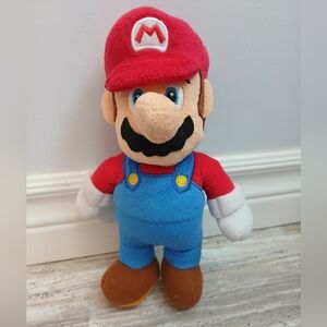 Super Mario Plush 10” Nintendo Stuffed Toy Video Game Collectible